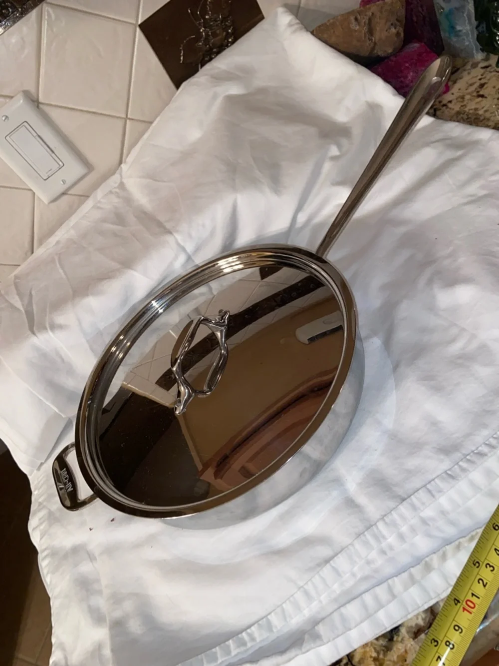 ALL CLAD D3 STAINLESS STEEL 3 QT 3 PLY SAUTE PAN W/ LID